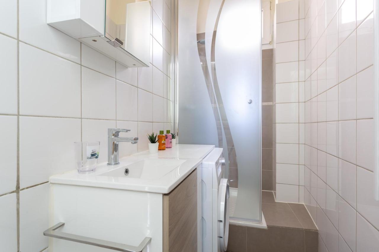 Le Charme Haussmannien-10 Min Paris Apartman Argenteuil Kültér fotó